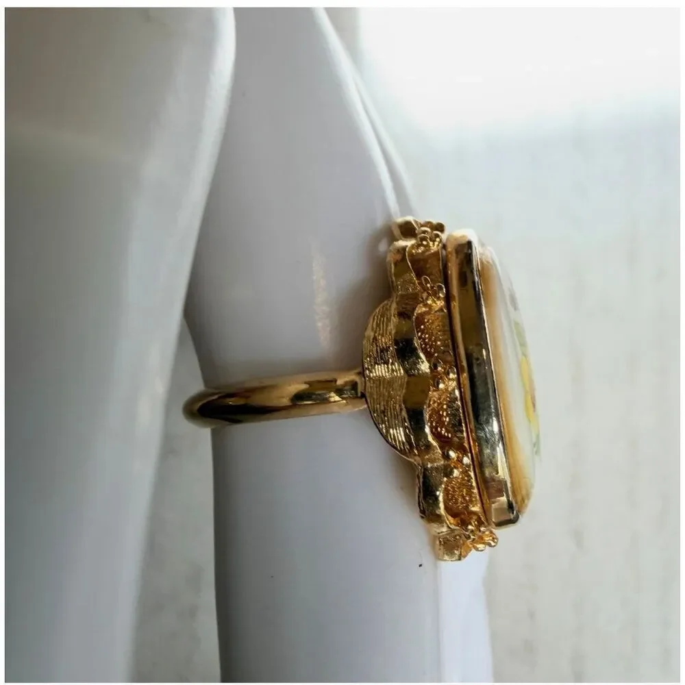 Vintage Avon Floral Porcelain Locket Ring Adjustable Gold Tone
